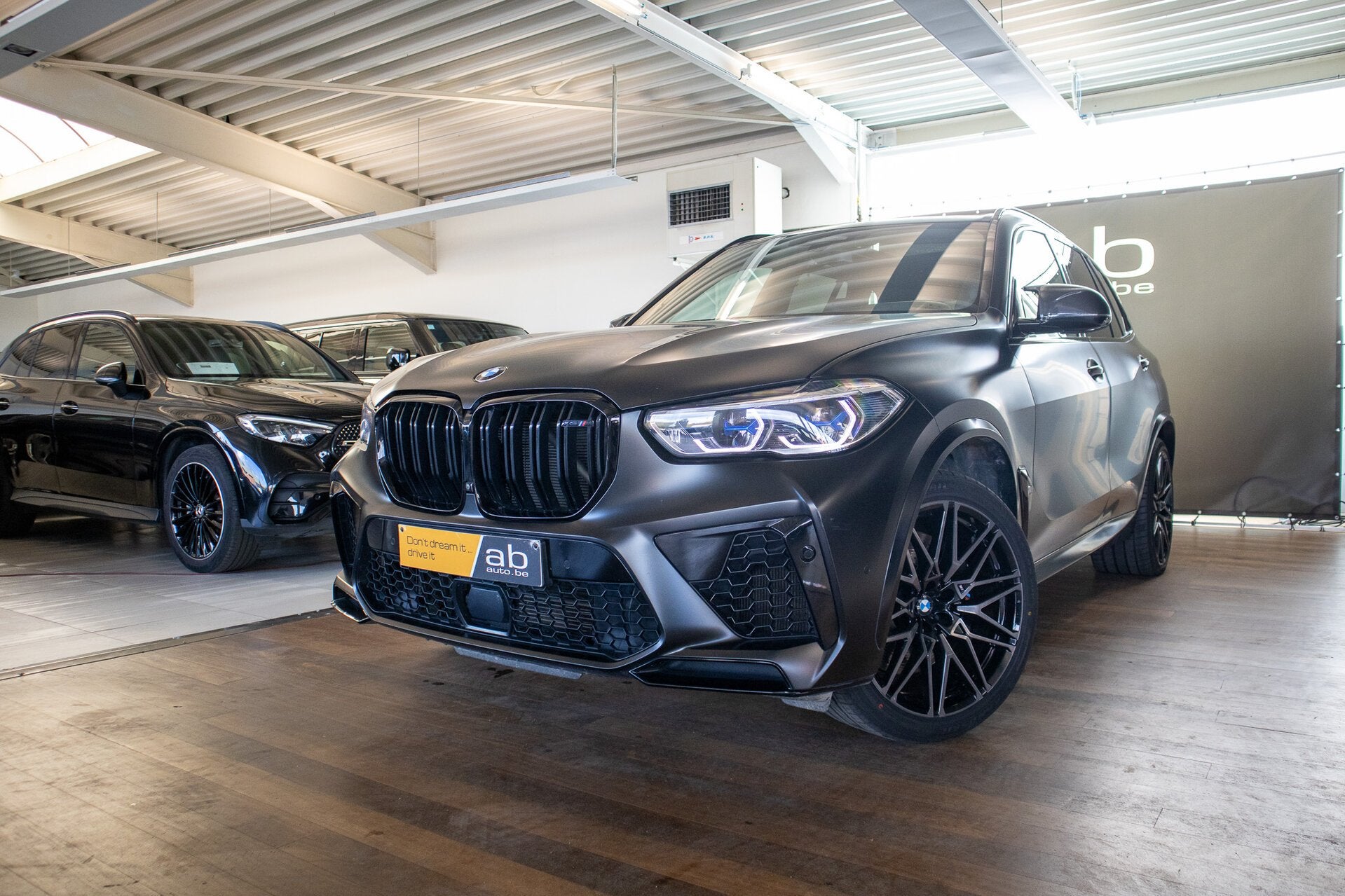 BMW X5 M COMPETITION LICHTE VRACHT, PANO, FROZEN, BOWERS WI, Autos, 0 kg, Achat, Entreprise, 2 places