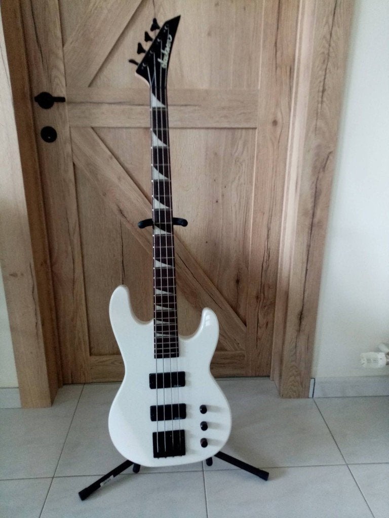 basgitaar JACKSON, Ophalen, Zo goed als nieuw, Elektrisch
