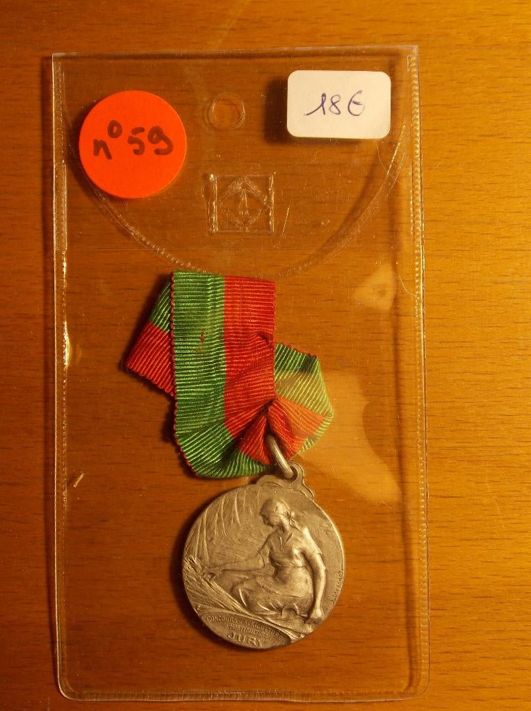 Médailles à vendre (C), Enlèvement ou Envoi, Armée de terre, Ruban, Médaille ou Ailes