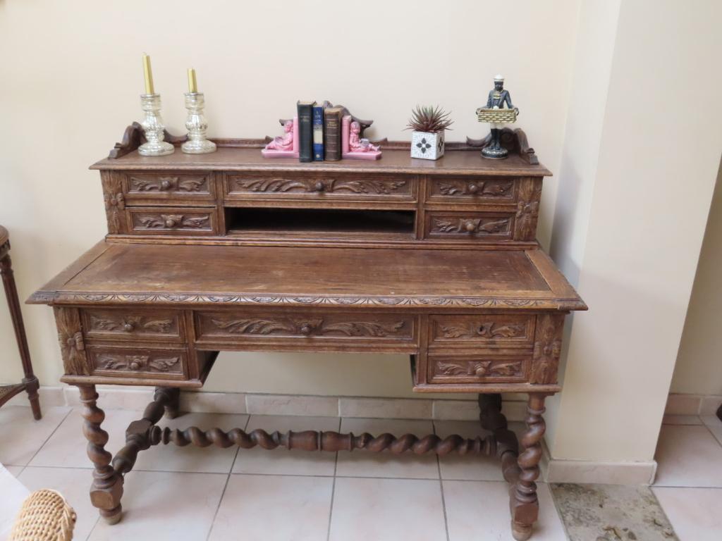 Antieke bureau, Ophalen