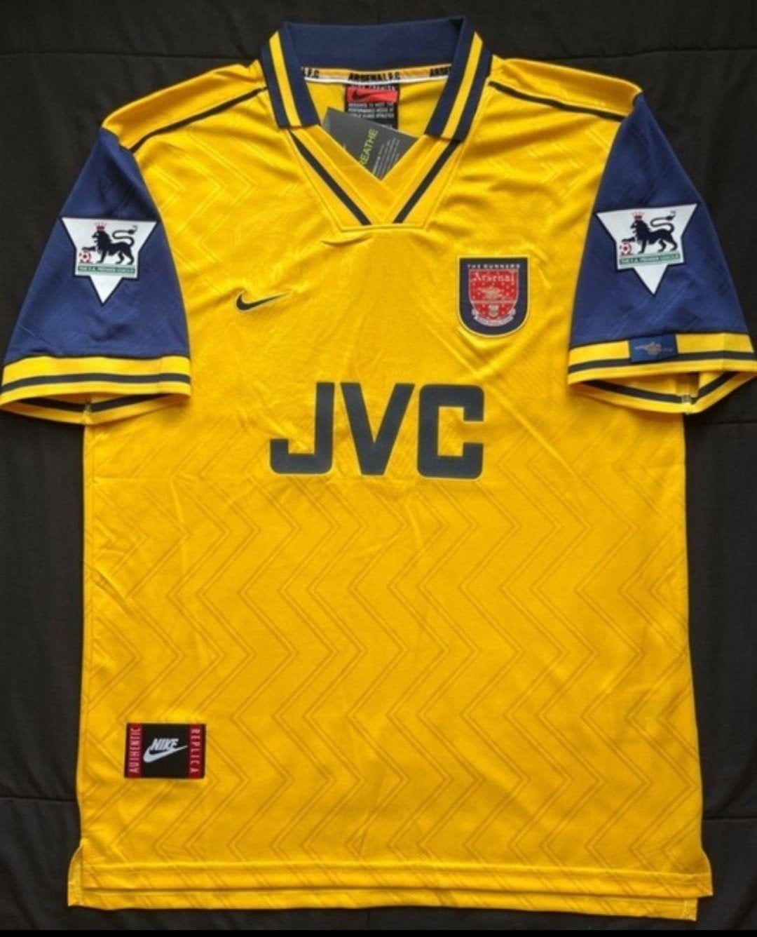 Arsenal Bergkamp Champions League Origineel 1996, Sports & Fitness, Enlèvement ou Envoi