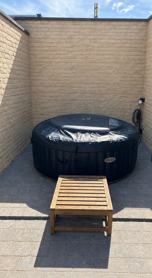 Intex Pure Spa 4 personen, Ophalen, Gebruikt, Afdekzeil, Opblaasbaar