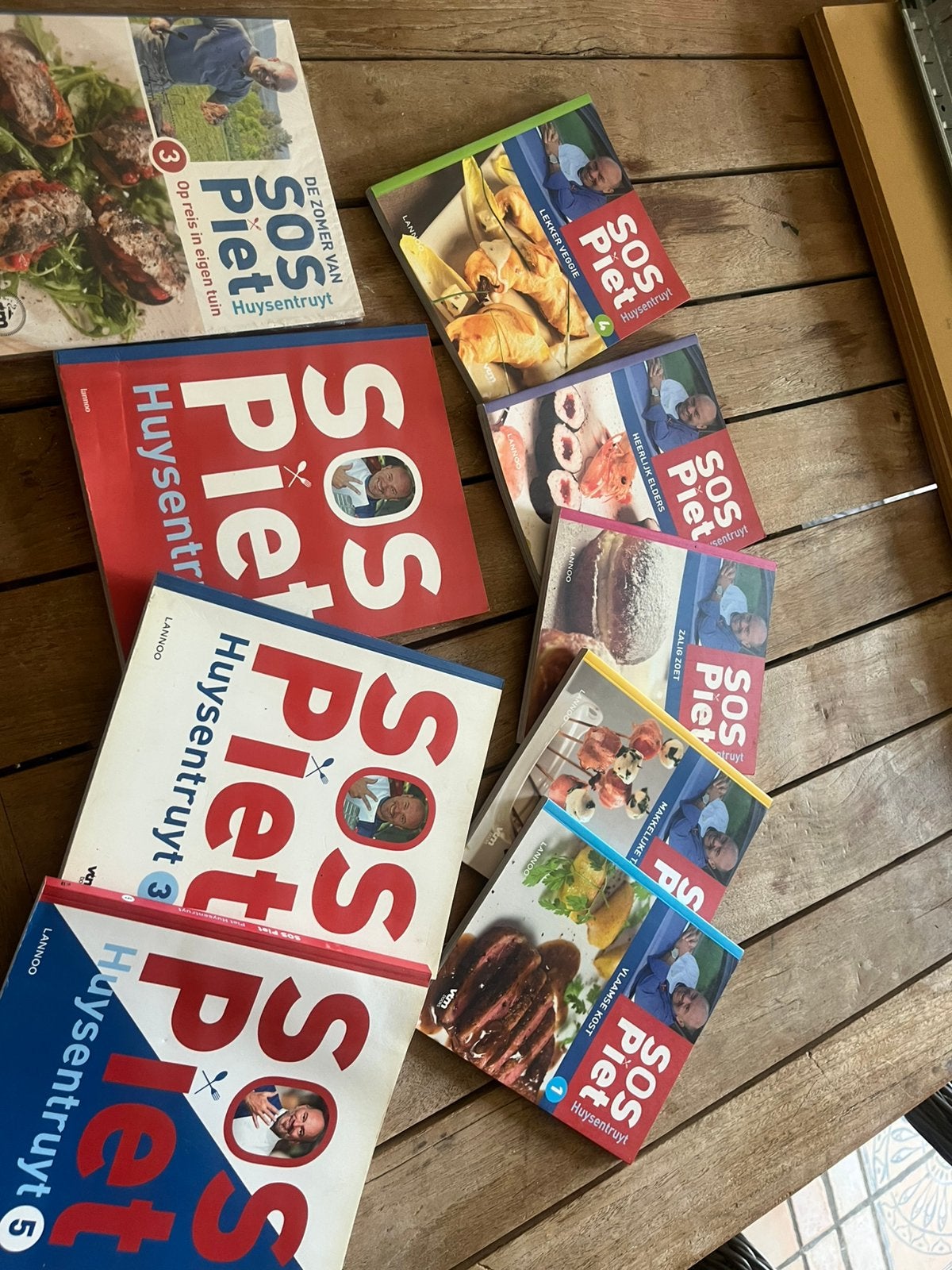Kookboeken 9 stuks piet huysentruyt, Enlèvement ou Envoi, Comme neuf