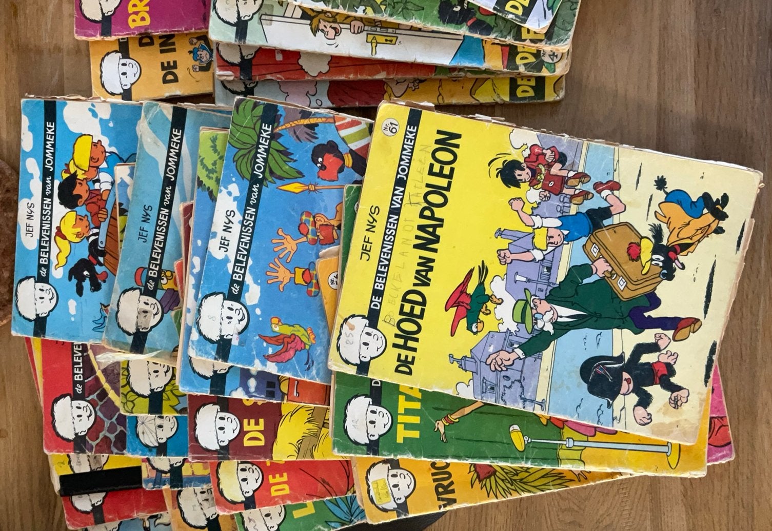 40 strips Jommeke, Boeken, Stripverhalen, Ophalen of Verzenden, Gelezen