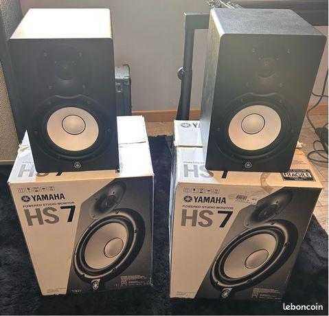 Yamaha Hs7 et Hs5 + pieds + mousse support moniteur, TV, Hi-fi & Vidéo, Enceintes, Enlèvement, Comme neuf