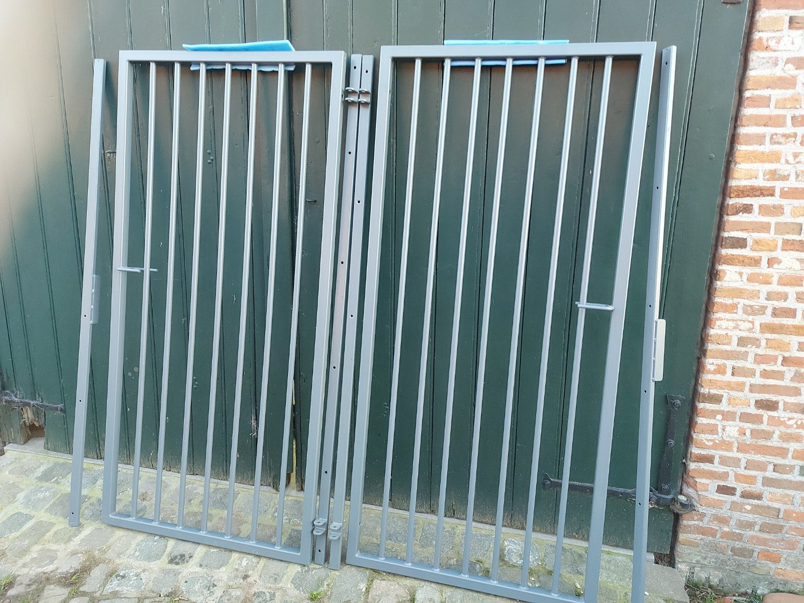 2 poortjes, Tuin en Terras, Ophalen