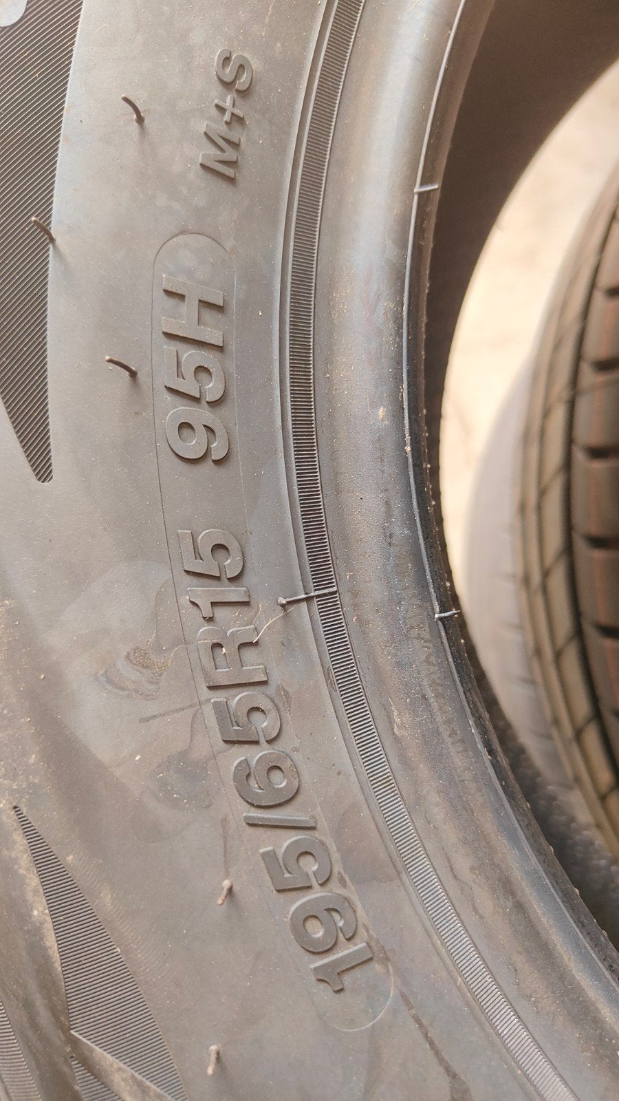 195/65r15 95H Berlin 70€ per stuk met montage en balanceren, Ophalen