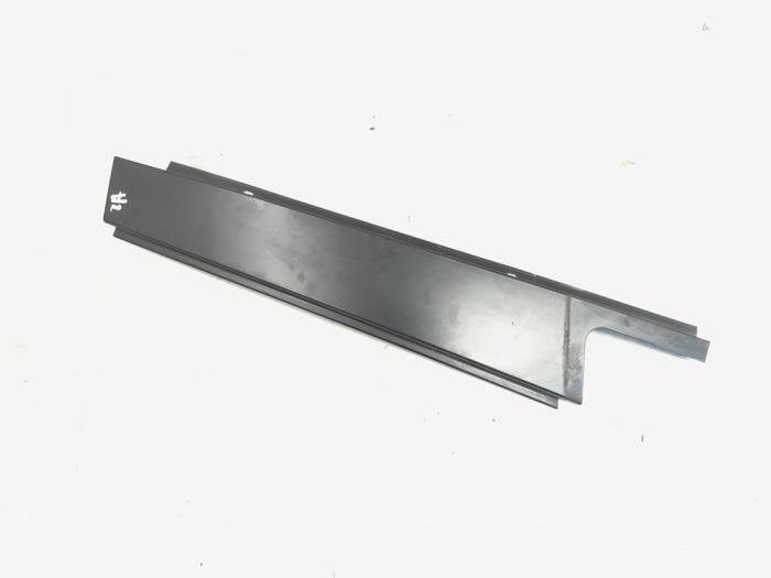 Moulure extérieure Style B d'un BMW X1, -, 3 mois de garantie, Utilisé, -