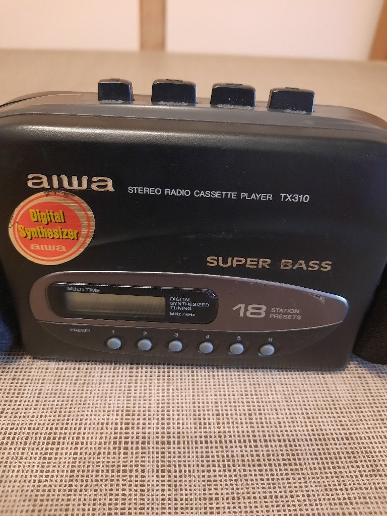 Aiwa TX310 stereo radio cassette player, Audio, Tv en Foto, Walkmans, Discmans en Minidiscspelers, Ophalen, Walkman