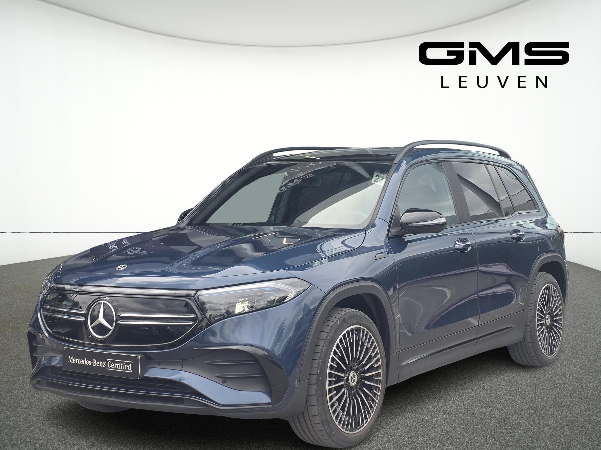 Mercedes-Benz EQB 300 4MATIC AMG Line 300 4MATIC AMG Line, 2175 kg, Gebruikt, Blauw, Leder en Stof