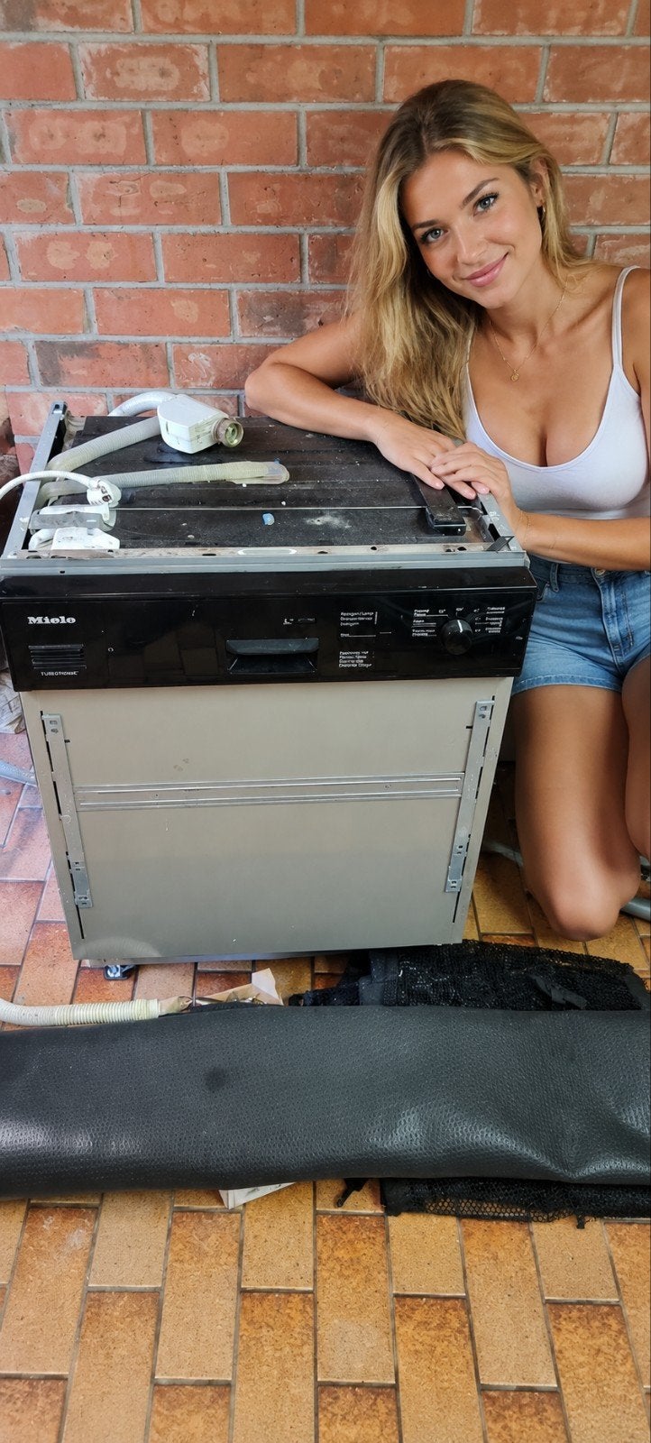 Miele inbouw vaatwasser te koop, Elektronische apparatuur, Vaatwasmachines, Ophalen, Inbouw