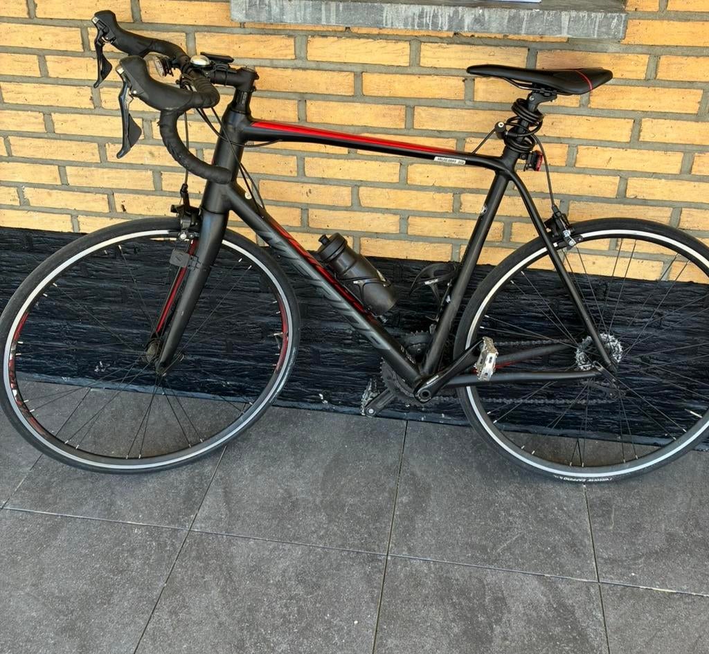 Racefiets, Enlèvement, Comme neuf
