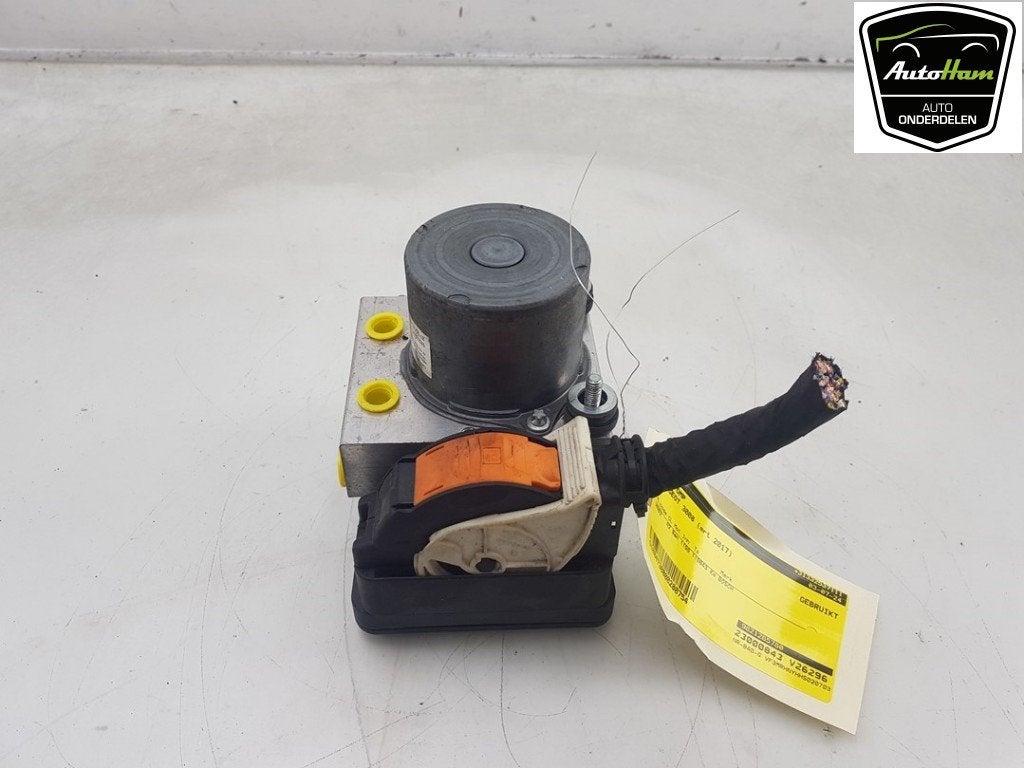BLOC ABS (FREINS ANTI-BLOCAGE) 3008 II (M4 / MC / MJ / MR), Utilisé, Peugeot