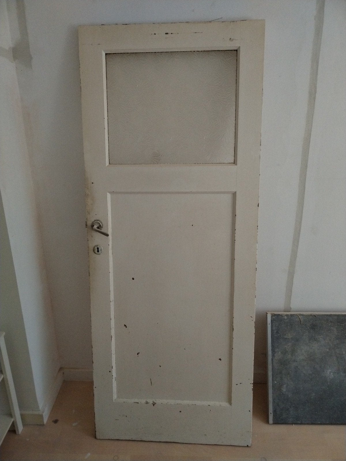 Oude deur met glazen raam, Doe-het-zelf en Bouw, Ophalen