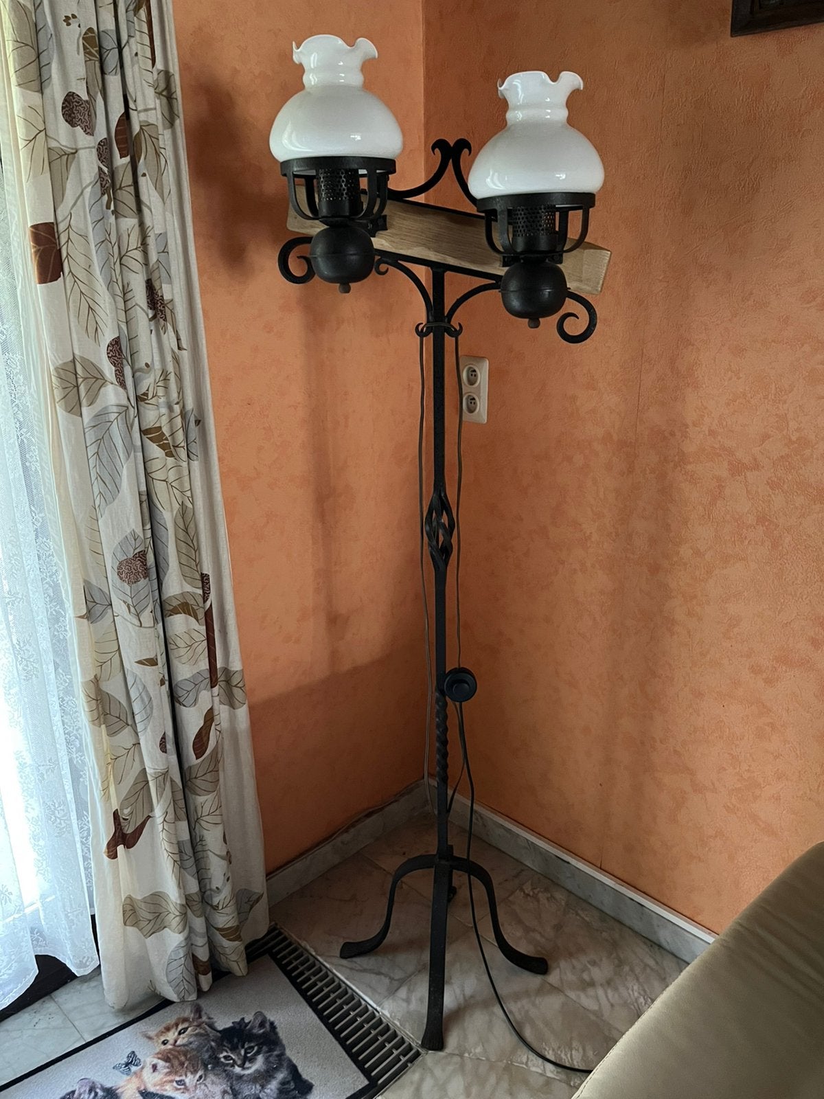 Lampadaire sur pied, Ophalen, Zo goed als nieuw