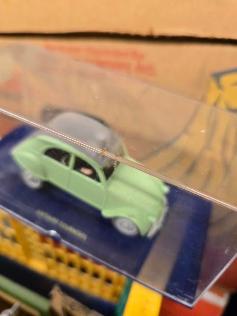 Kuifje, Ophalen, Auto