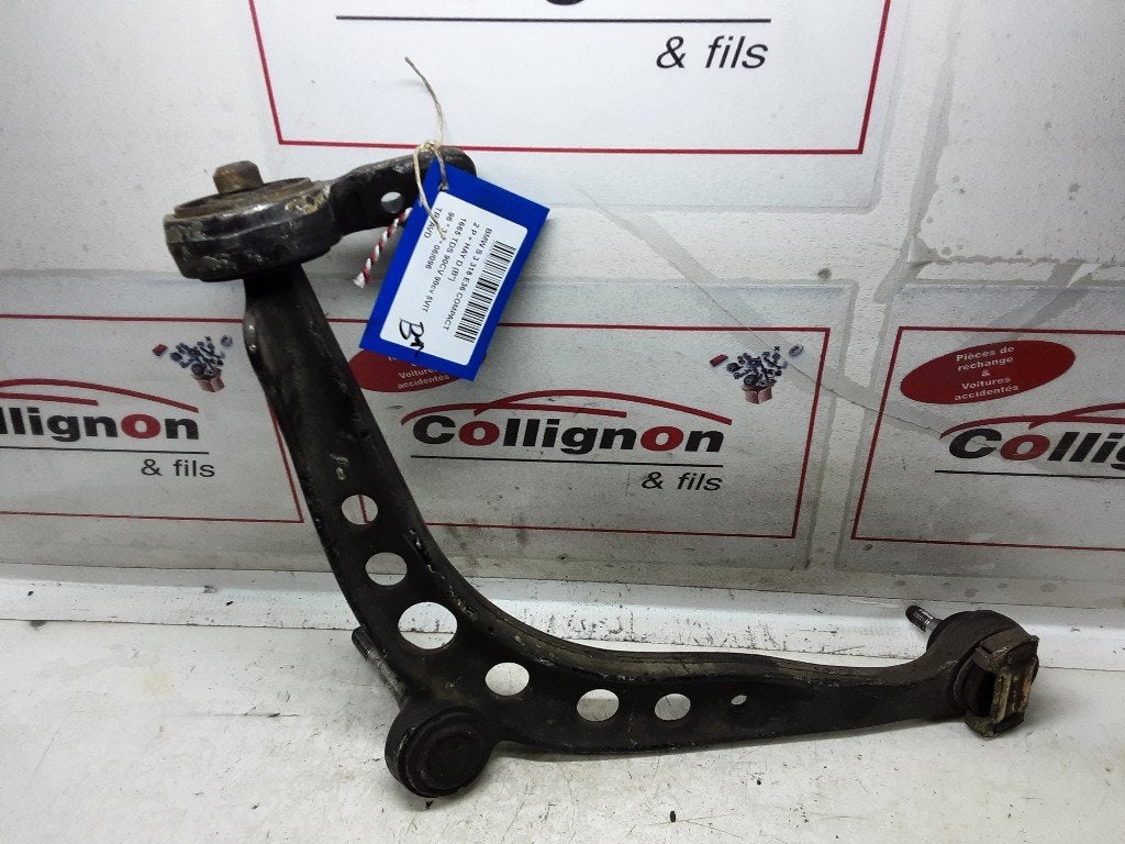 BRAS DE SUSPENSION AVANT DROIT (TRIANGLE) BMW (31122339996), Mevr. I. Hauben, Utilisé, BMW, Rue de l'Espoir 34 34
4030  GRIVEGNÉE, BE
