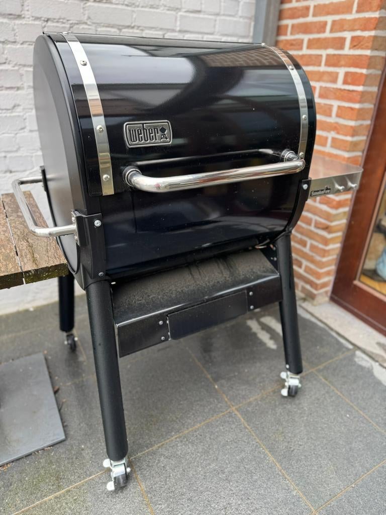 SmokeFire EX4 - Barbecue WEBER aux pellets, Enlèvement, Neuf, Weber, Avec accessoires