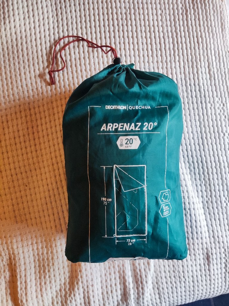 Sac de couchage QUECHUA ARPENAZ 20 – 10 €, Ophalen, Nieuw