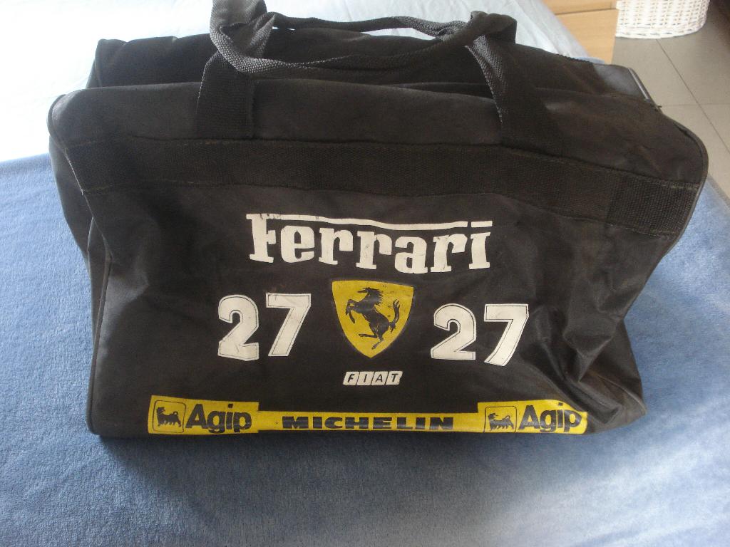 Ferrari tas, Ophalen of Verzenden