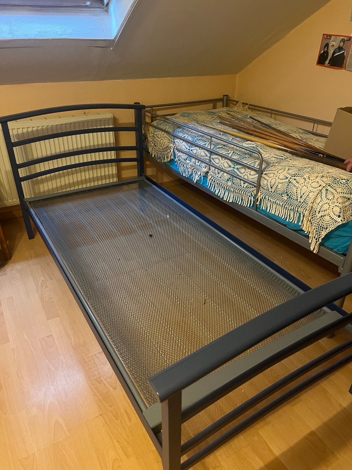 Chrome modern bed NIEUW, Ophalen of Verzenden, Zo goed als nieuw