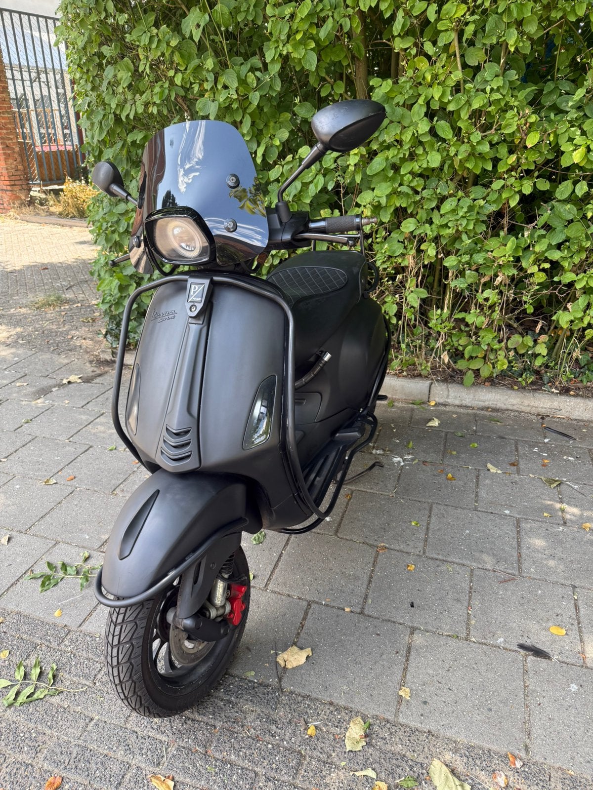 Vespa sprint b-klasse full-option in goede staat, Fietsen en Brommers, Brommers | Vespa, Ophalen