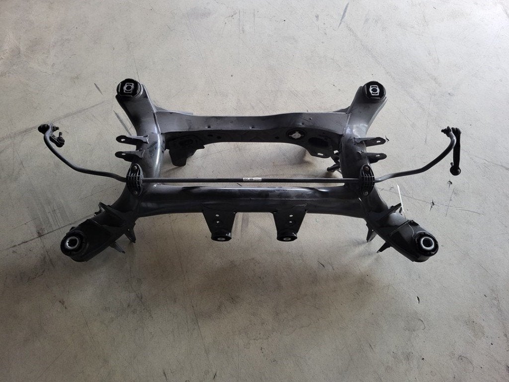 BERCEAU MOTEUR BMW 3 serie Touring (G21) (01-2019/07-2020), Utilisé, BMW, Petuelring 130
80809  München, DE, Bayerische Motoren Werke AG