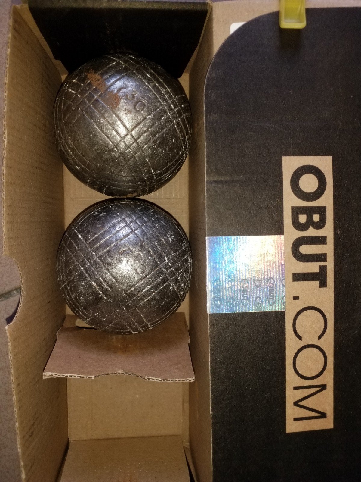 2 boules de pétanque 730 gr OBUT , diametre 75 ., Enlèvement