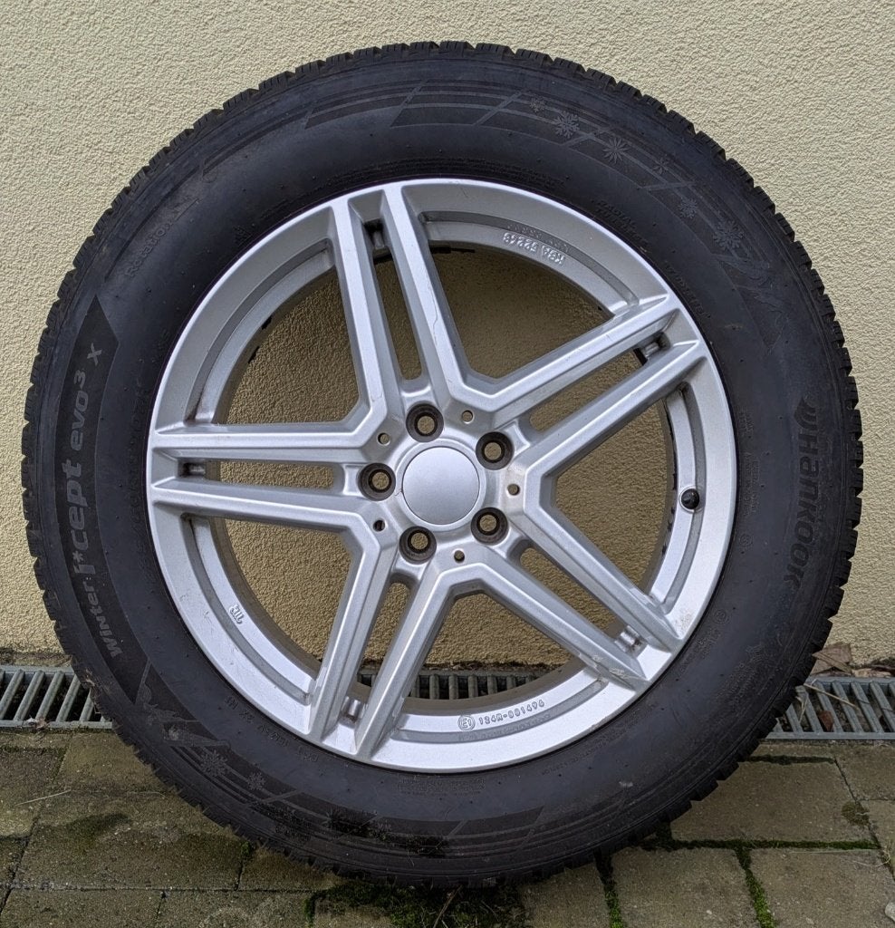 Vente pneus neige montés sur jantes, Pneus hiver, 335 mm, Pneu(s), Enlèvement