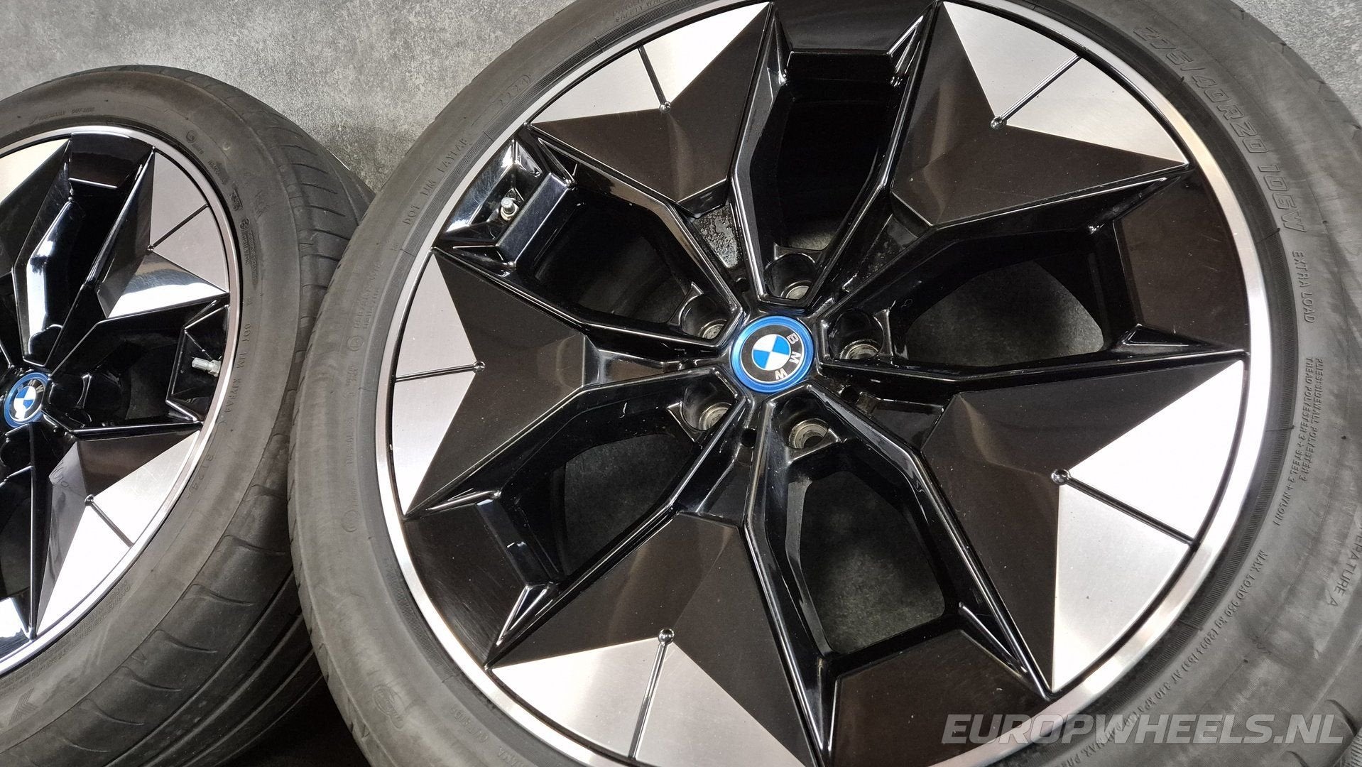 BMW iX3 iX4 20 inch velgen Breedset + TPMS + zomerbanden, Auto-onderdelen, -, -, Banden en Velgen, Ophalen of Verzenden