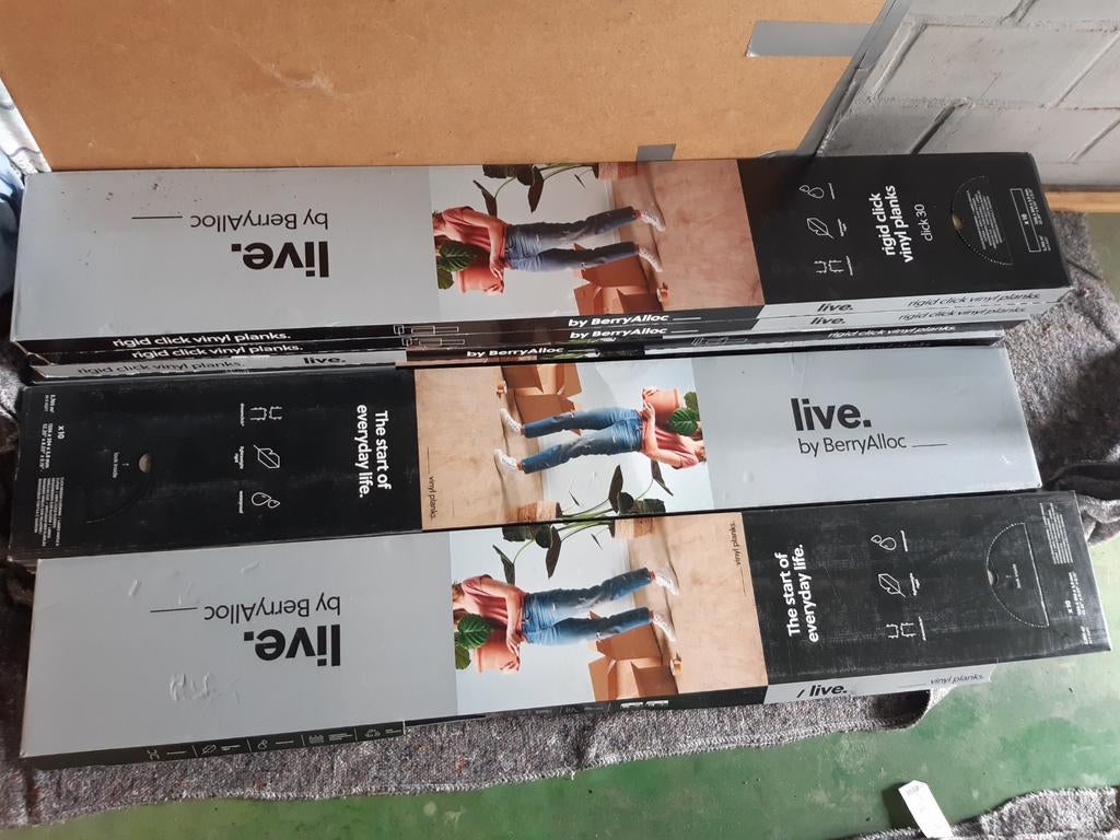 Click Vinyl Planks 13,5 m2, Ophalen