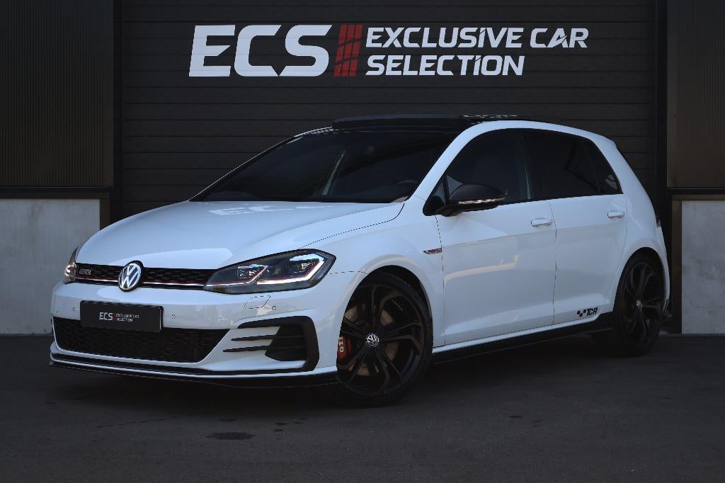 Volkswagen Golf 7.5 GTI TCR | AKRAPOVIC | PANO | DYNAUDIO, Testrit aan huis, Stof, 174 g/km, 4 cilinders