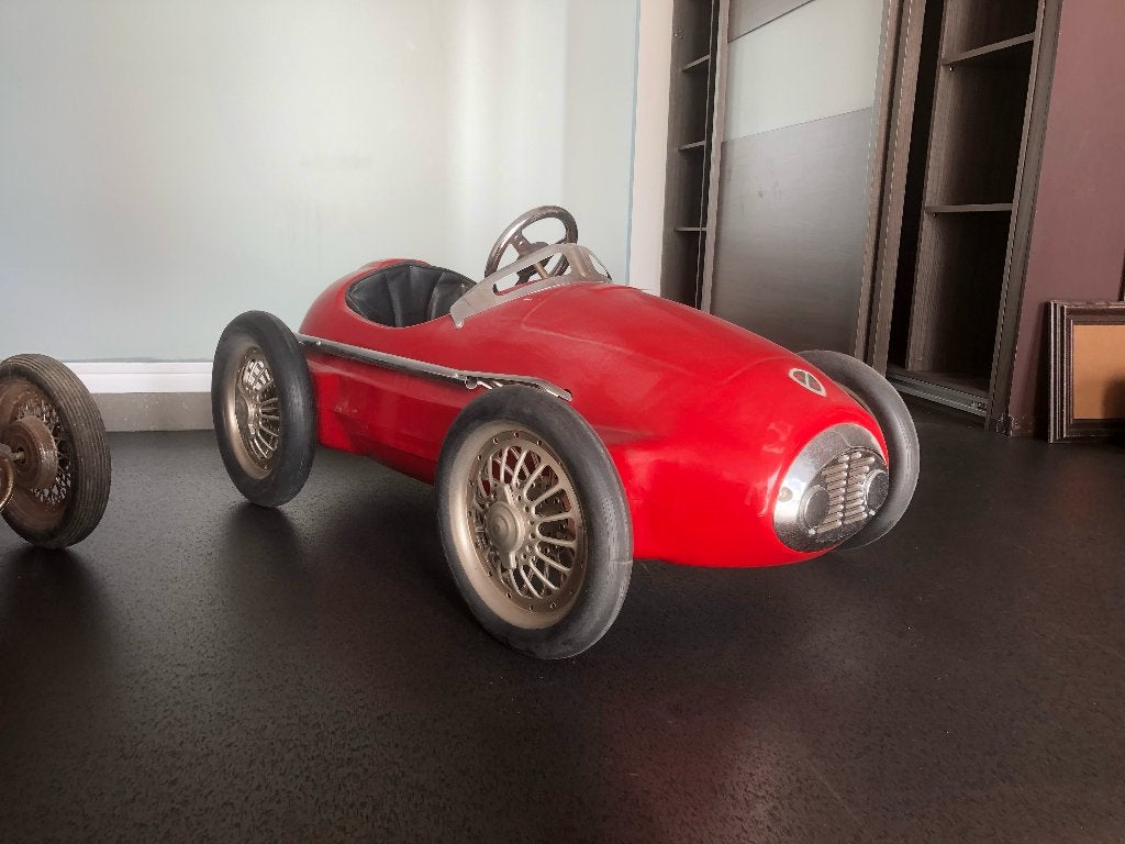 Réplique de voiture à pédales Ferrari 500 Giordani, Antiquités & Art, Antiquités | Jouets, Enlèvement