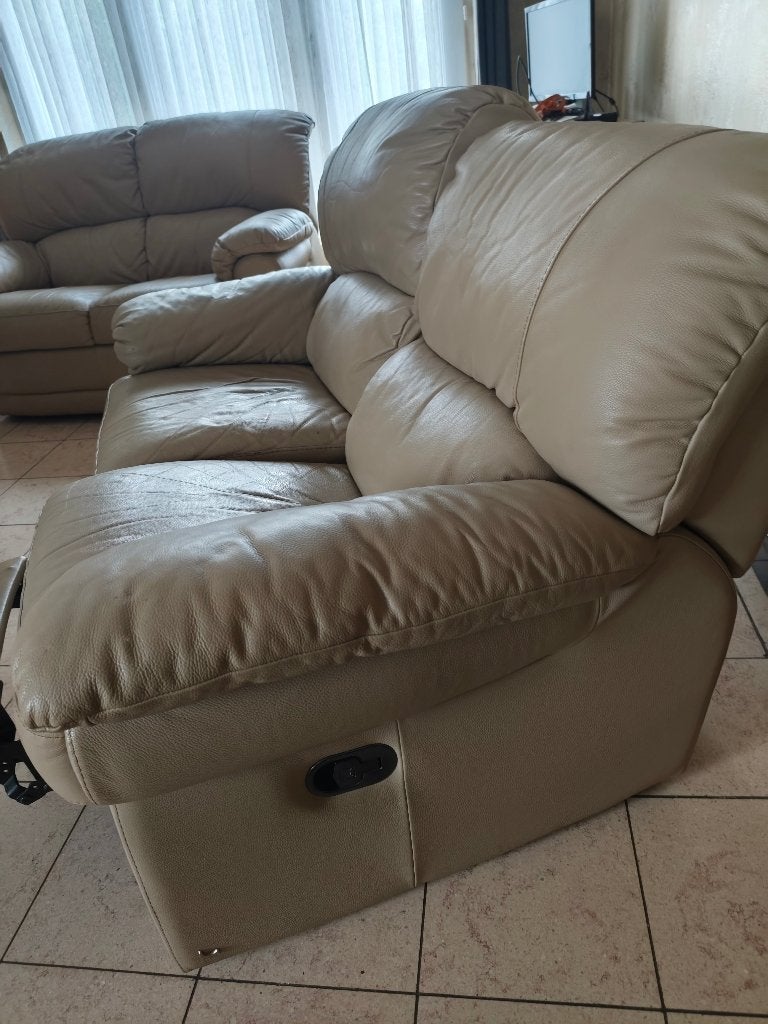 canapés cuir beige 1 standard  et 1 relax, Maison & Meubles, Banc droit, Enlèvement, Utilisé, Cuir