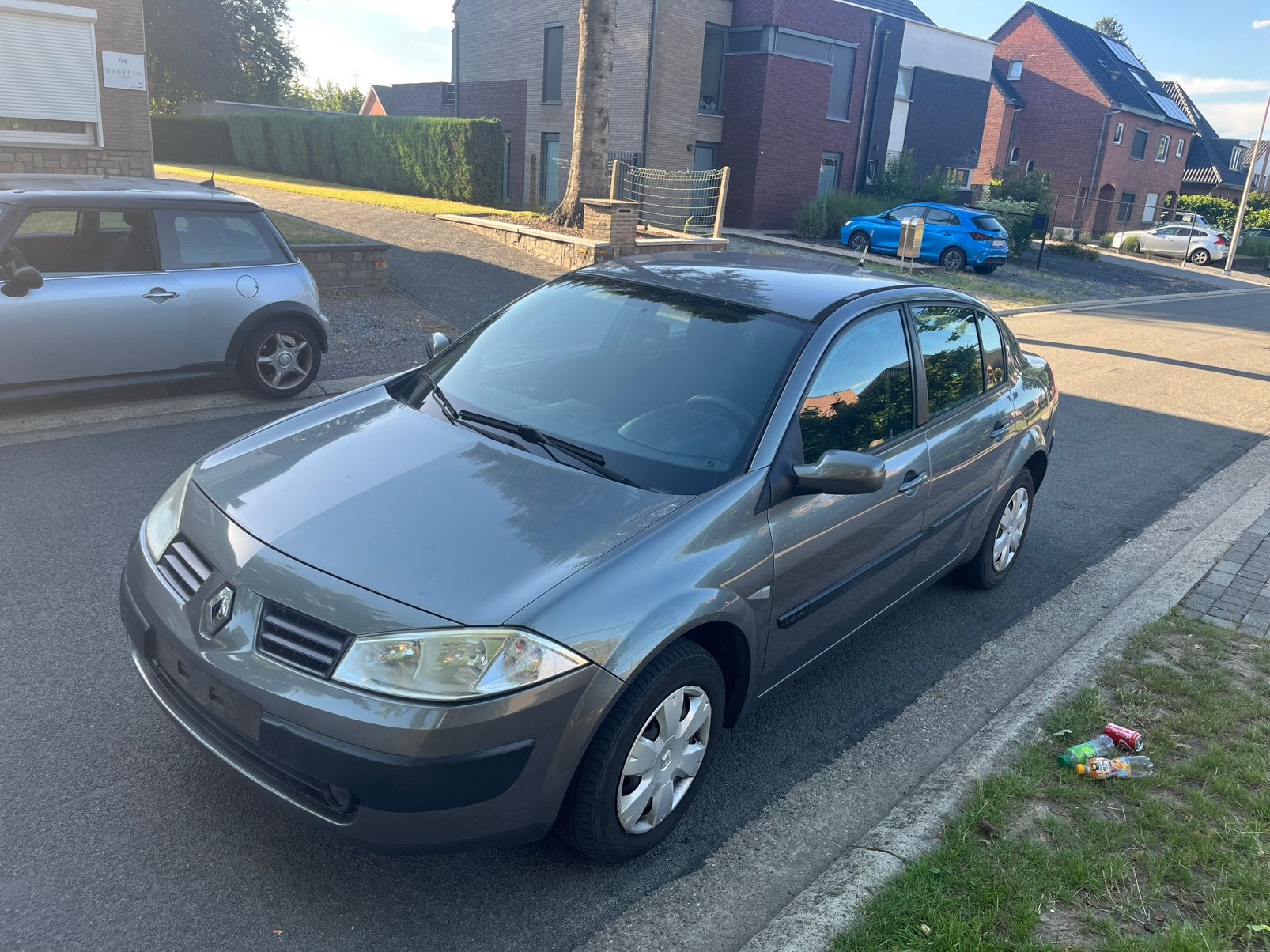 ✅Renault Megane Sedan✅ • 1.4 Benzine • 1Ste Eig • ✅Gekeurd !, Auto's, Renault, 4 cilinders, 5 zetels, 1400 cc, Particulier