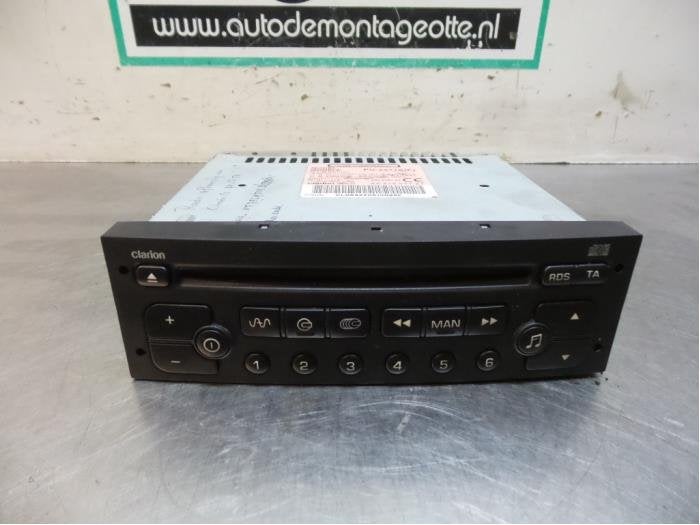 Radio CD Speler van een Peugeot 307 (307 01-), Gebruikt, -, -, Ophalen of Verzenden
