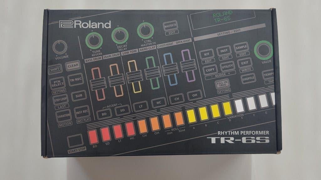 Roland TR- 6S, Enlèvement ou Envoi, Comme neuf, Roland
