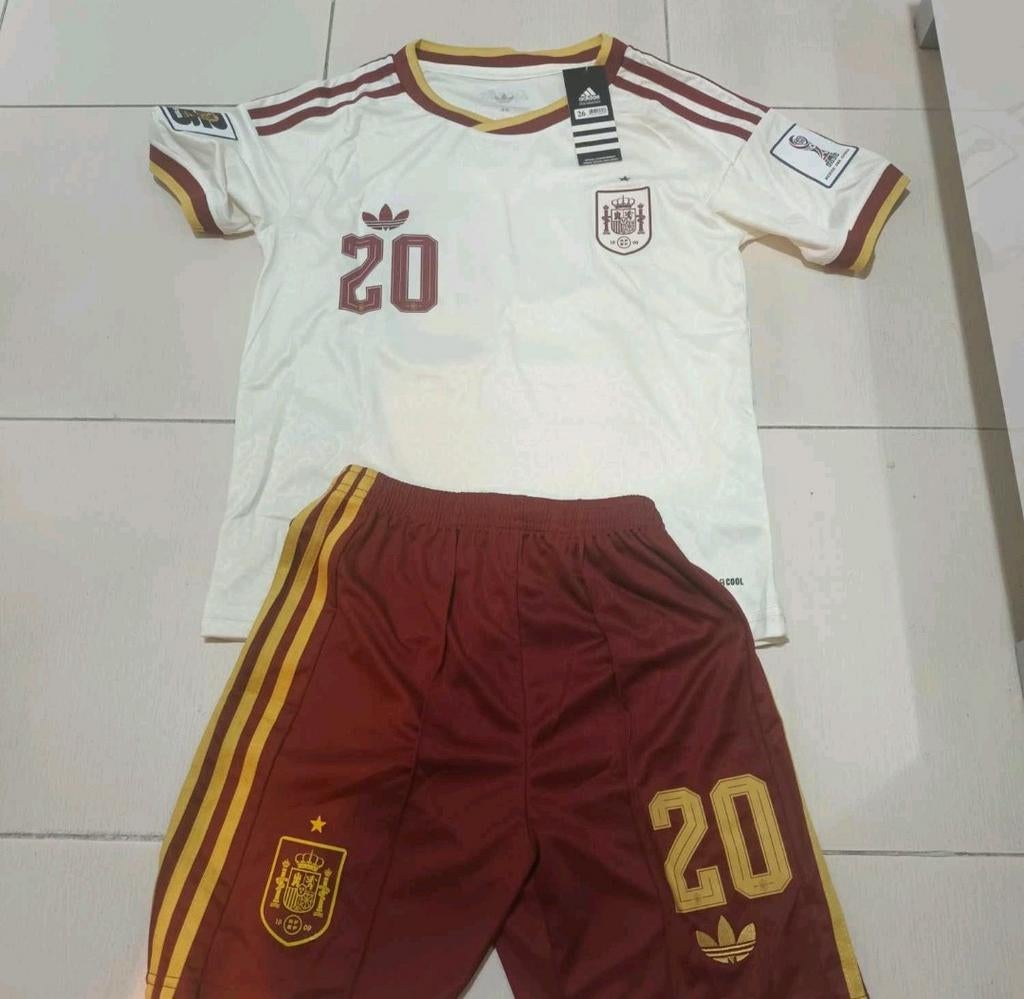Spain Pedri Soccer Ensemble, Sport en Fitness, Verzenden