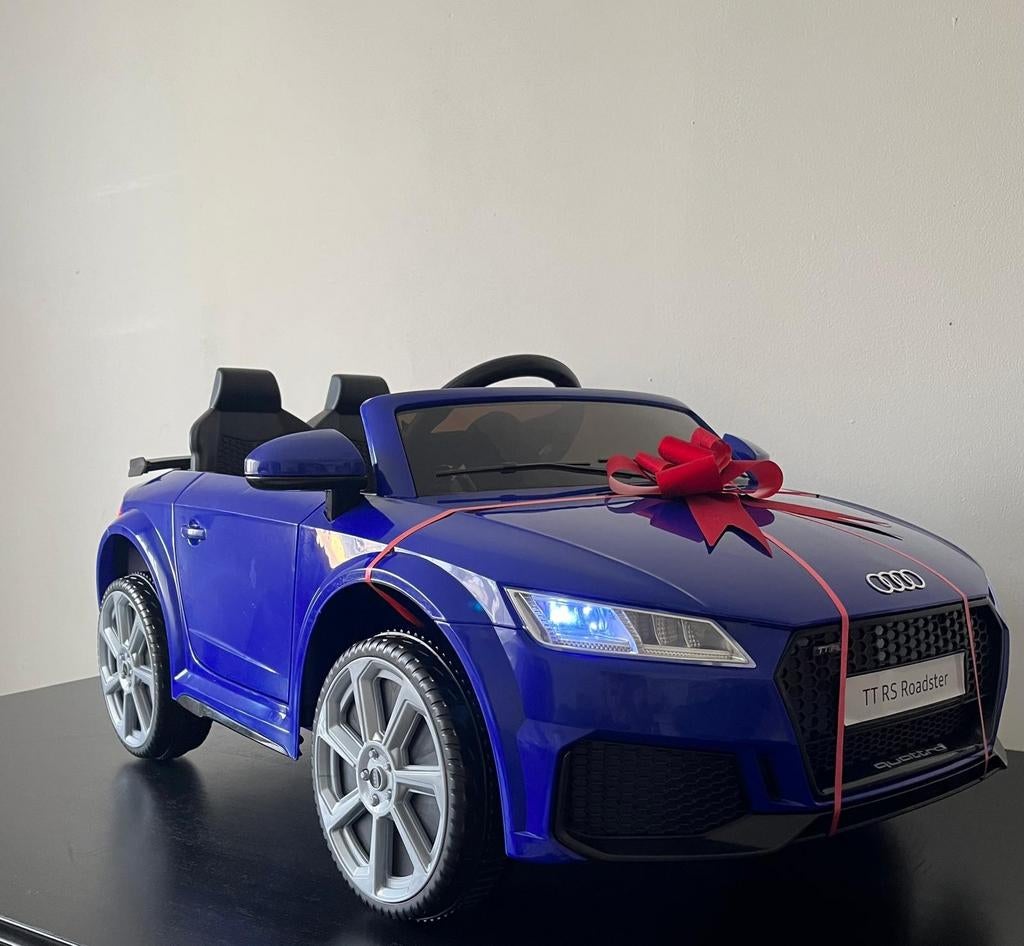 💥En stock, nouveau, voiture enfant électrique Audi TT💥