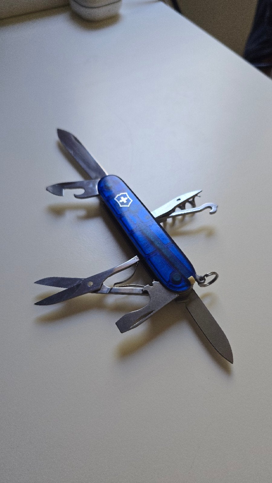 Victorinox Climber doorschijnend saffier, Ophalen of Verzenden, Gebruikt