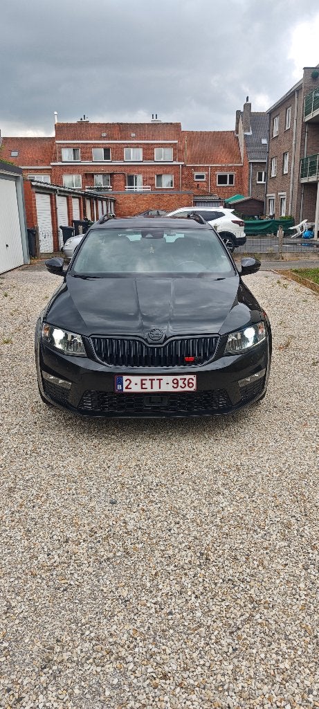 skoda octavia RS 2016, Auto's, Automaat, 4 deurs, Zwart, Particulier