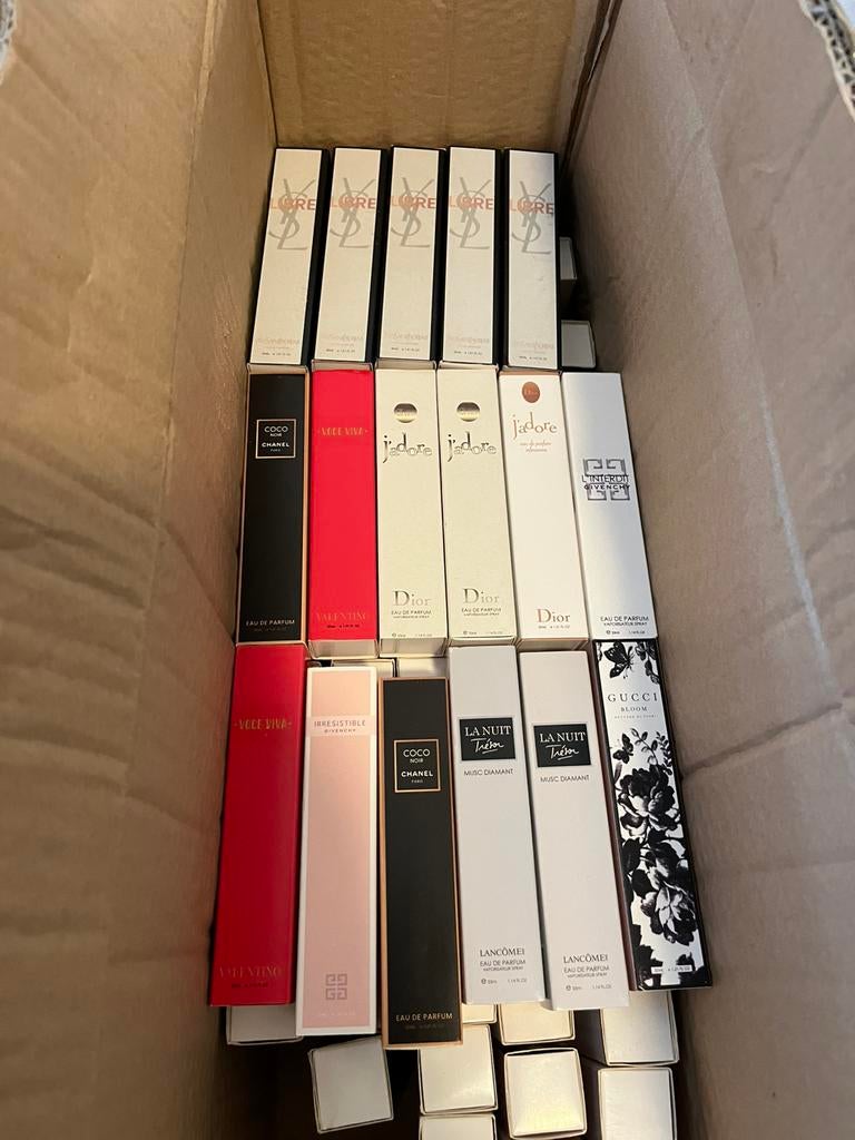 Parfum de poche au detail et en lot pour femme et homme, Ophalen, Zo goed als nieuw