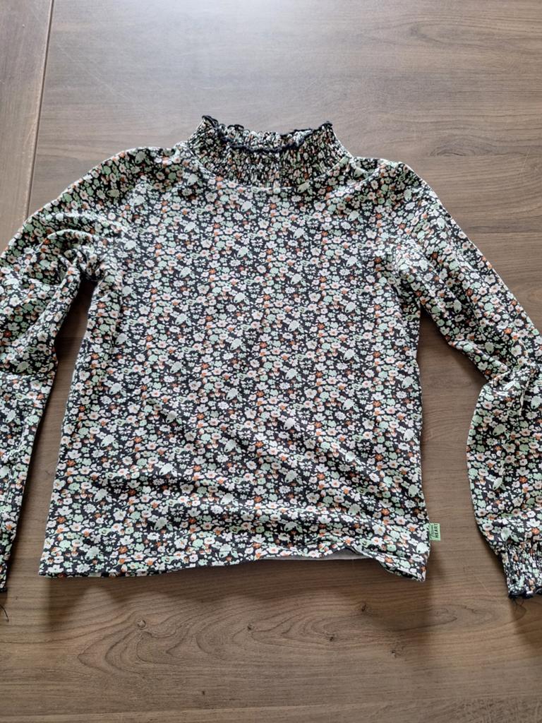 T shirt lange mouwen maat 134/140, Kinderen en Baby's, Kinderkleding | Maat 134, Ophalen