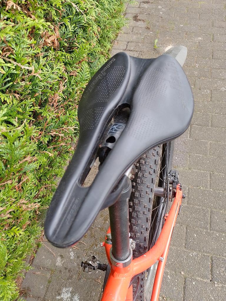 fietszadel voor racefiets of MTB, Fietsen en Brommers, Ophalen, Gebruikt