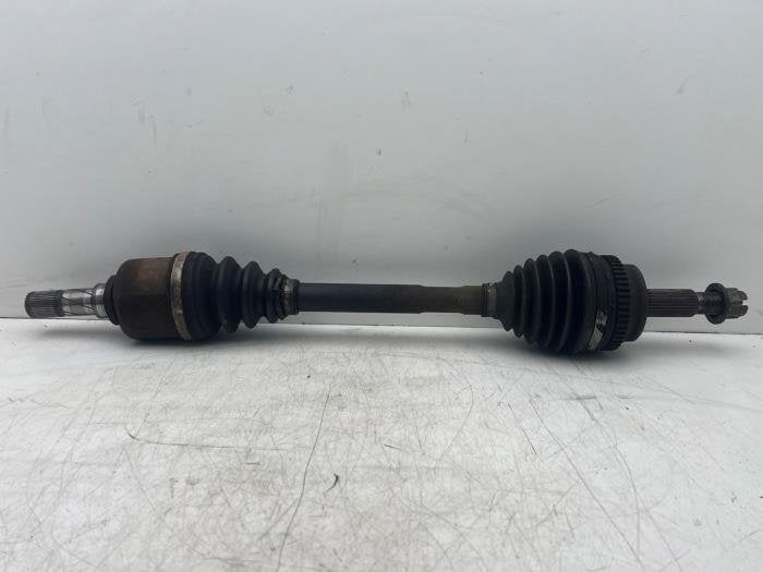 Arbre de transmission avant gauche d'un Renault Master, Renault, -, 3 mois de garantie, Utilisé