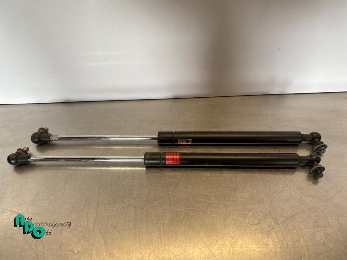 Set Gasdempers Achterklep van een Subaru Justy (Justy 07-), Subaru, Gebruikt, -, -