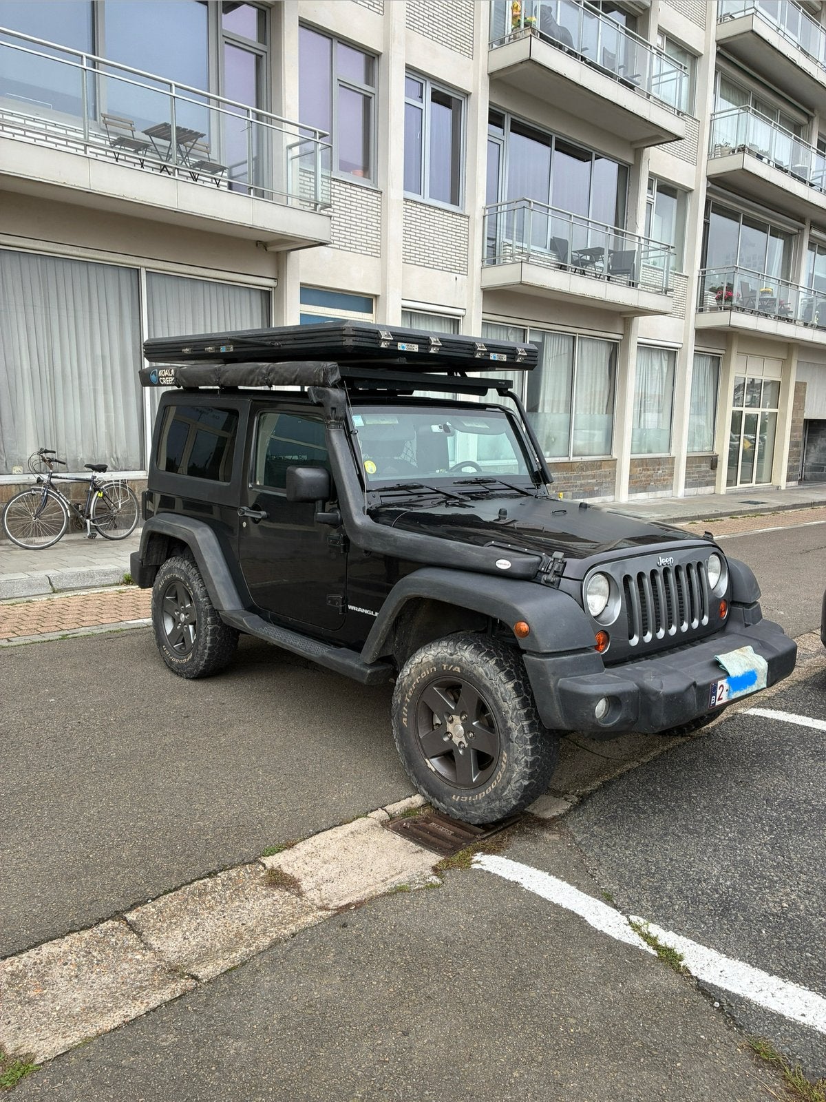 Jeep wrangler JK te koop zonder daktent en luifel, Auto's, Euro 5, Zwart, 4 cilinders, Zwart
