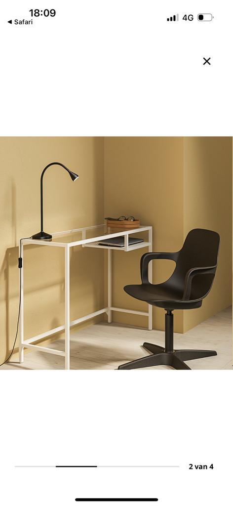 Laptop bureau vittsjo ikea, Huis en Inrichting, Ophalen, Zo goed als nieuw
