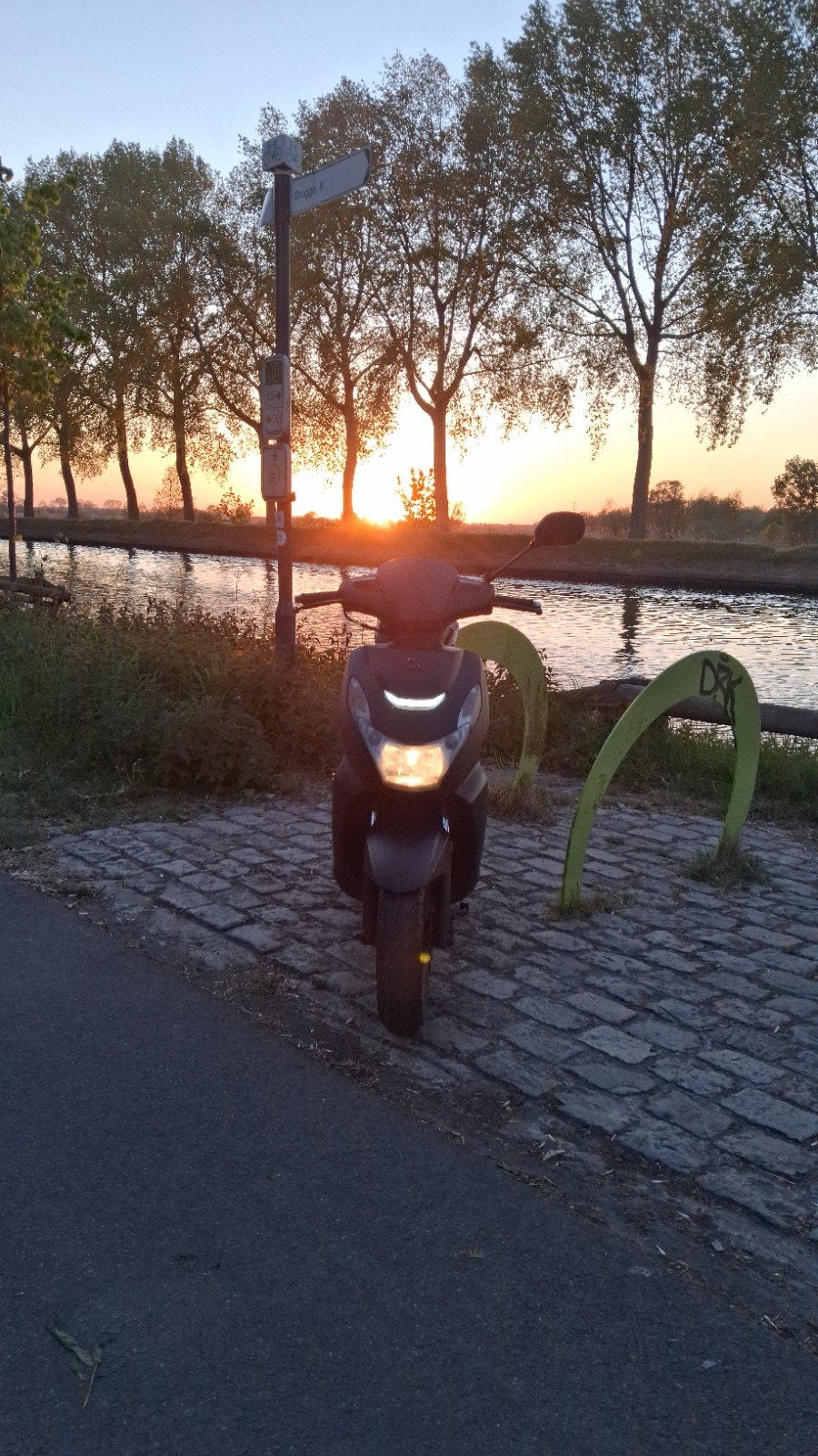 Peugeot Kisbee A-Klasse 2019, Fietsen en Brommers, Ophalen, Overige modellen, Klasse A (25 km/u), Zo goed als nieuw