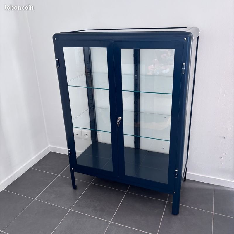 Vitrine IKEA Fabrikör (neuve), 25 à 50 cm, Avec porte(s), Verre, Comme neuf